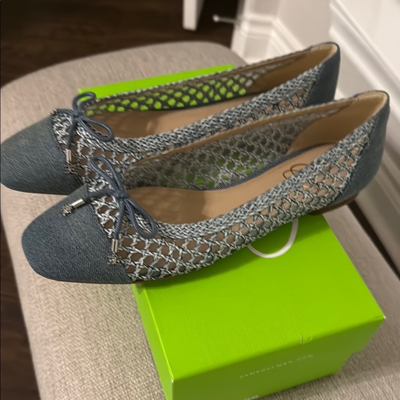 Stylish Women's Blue Flats - Picture 3 of 7